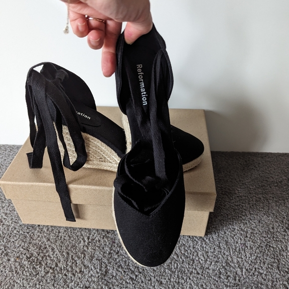 Reformation Camilla Wedge Espadrille. Size 7. - Picture 3 of 8